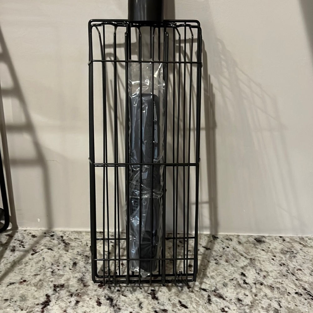 New/sealed charbroil grill in basket